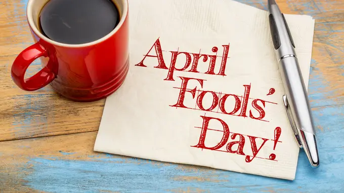 [Bintang] Sederet Postingan Lucu Soal April Mop, Kamu Sudah Tertipu Belum?