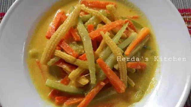 Acar Kuning (Foto: Herda's Kitchen on Cookpad)