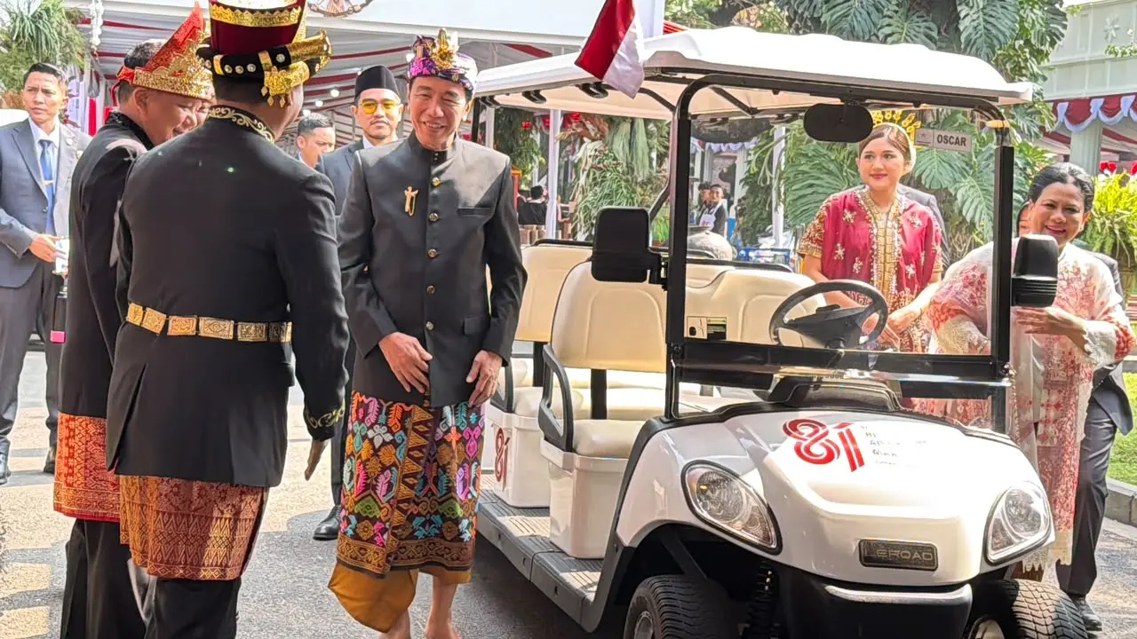 Jokowi Hadiri HUT ke-81 RI di Istana Merdeka