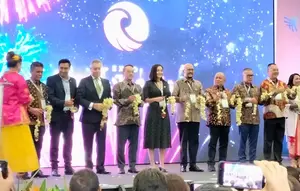 Direktur Jenderal Pengembangan Ekspor Nasional Didi Sumedi bersama Sekretaris Jenderal Kementerian Perdagangan Suhanto, Staf Khusus Menteri Perdagangan Bidang Perjanjian Perdagangan Internasional Bara Krishna Hasibuan, dan Duta Besar RI Mexico City Cheppy T. Wartono membuka gelaran Expo Indonesia en Mexico (EIM) di World Trade Centre, Mexico City, Kamis (3 Agustus 2023). EIM diselenggarakan oleh Kementerian Perdagangan bekerja sama dengan KBRI Mexico City pada 3–6 Agustus 2023. (Foto: Kementerian Perdagangan)
