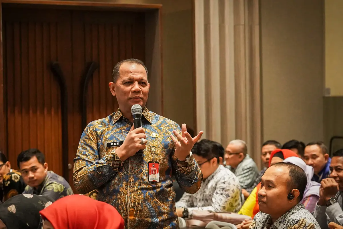Direktur Jenderal Bina Pemerintahan Desa Kementerian Dalam Negeri (Pemdes Kemendagri) La Ode Ahmad P Bolombo. (Istimewa)