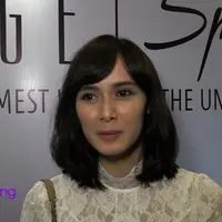 Renata Kusmanto memutuskan menjadi mualaf. Keputusan besar dalam hidupnya yang membuat istri Fachri Albar tersebut menjadi sasaran hujatan haters.