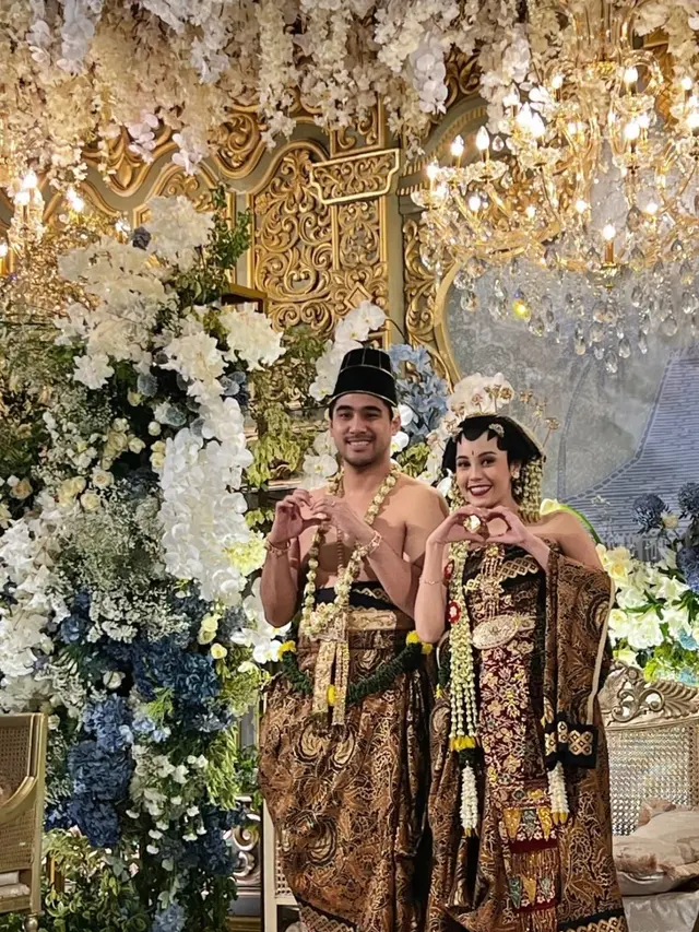 Anggika Bolsterli dan Omar