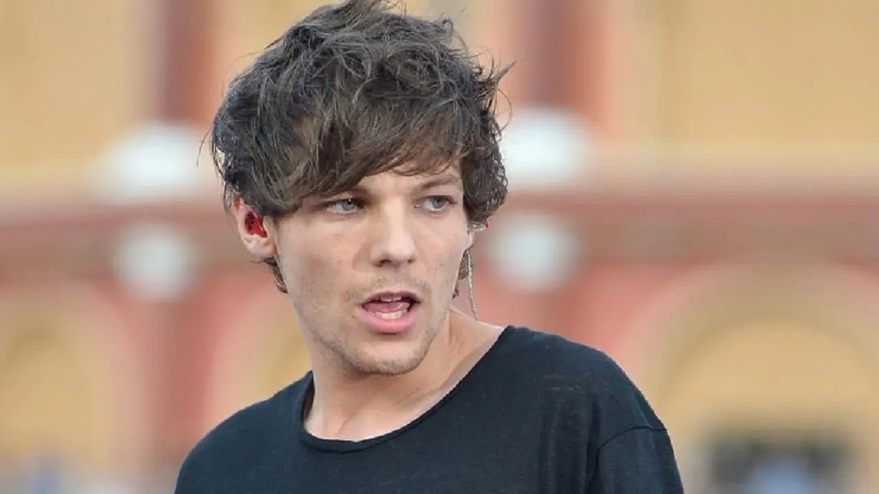Perang Louis Tomlinson-Naughty Boy Berkobar Lagi