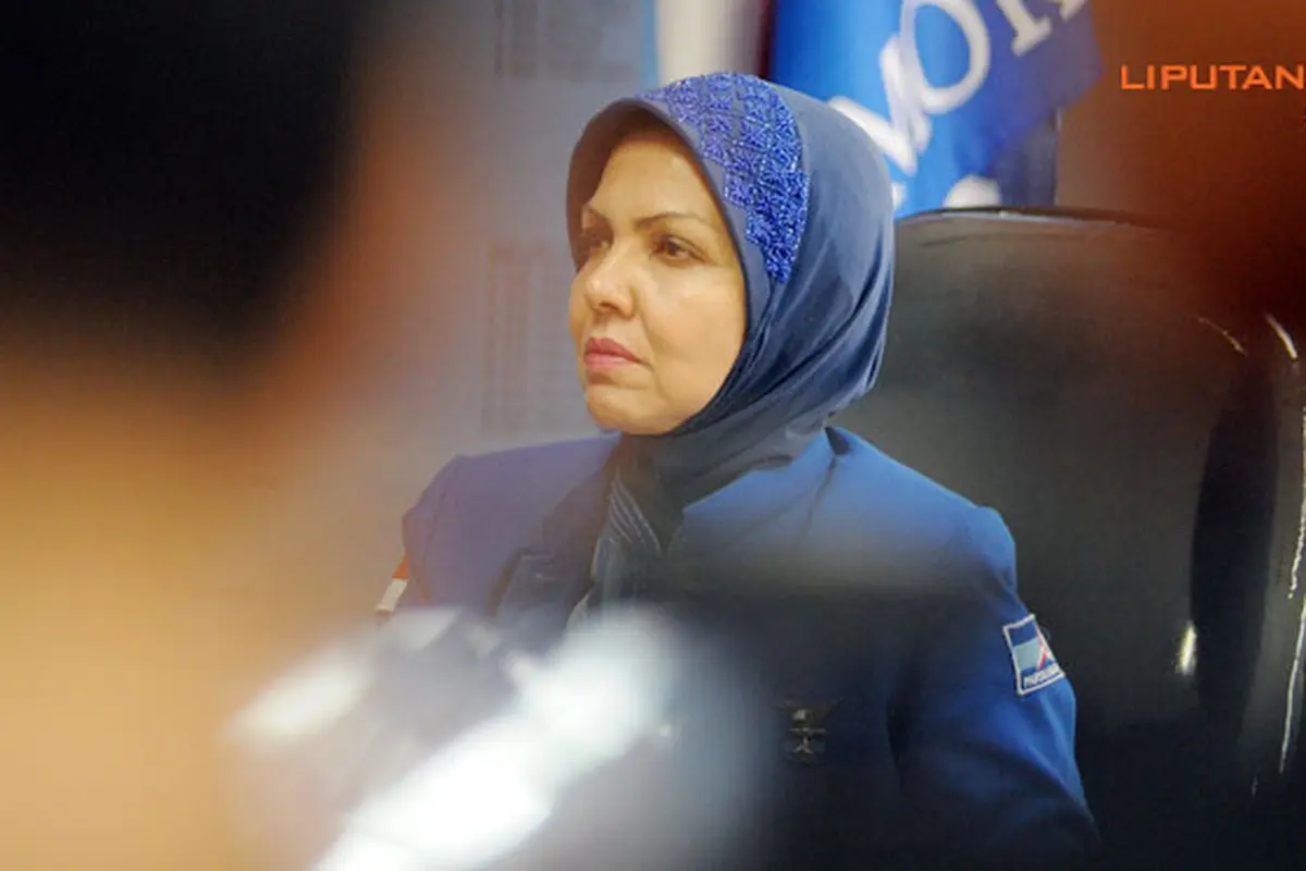 nurhayati-demokrat130622b.jpg