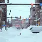 Salju menutupi pusat Kota Buffalo, New York, Amerika Serikat, 26 Desember 2022. Sebanyak 30 warga Amerika Serikat tewas sejak salju tebal melanda sebagian besar wilayah negara itu. (Twitter page of New York Gov. Kathy Hochul via AP)