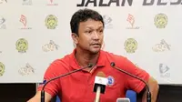 Fandi Ahmad ketika sudah menjadi pelatih.