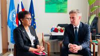 Pertemuan bilateral antara Menlu RI Retno Marsudi dan Perdana Menteri Slovenia, Dr. Robert Golob di Markas Besar PBB, New York, AS, Jumat (27/9/2024). Dok. Kemlu RI)