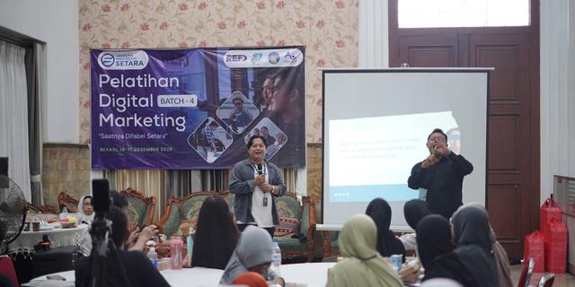 Sandiaga Uno Gelar Pelatihan, Kenalkan Difabel Keterampilan Dasar Digital Marketing