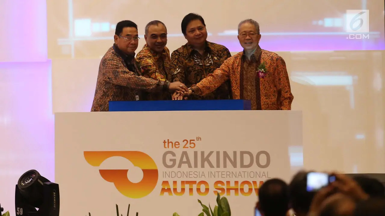 Menteri Perindustrian Resmikan GIIAS 2017