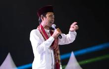 Beda dari Gus Miftah, Ustaz Abdul Somad Malah Jajan Es saat Sedang Ceramah