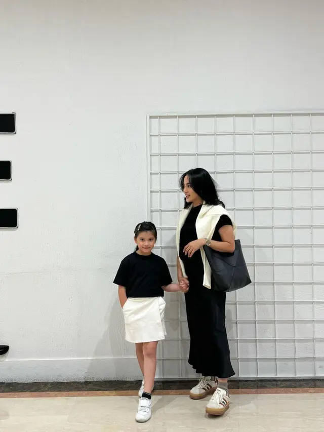 Potret Abigail Cattleya Putri dan Ririn Ekawati (Instagram/@abigail.cattleyaputri)