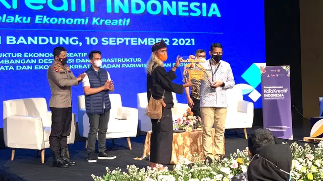Sandiaga Uno di pelaksanaan Program Pengembangan Kabupaten/Kota kreatif Indonesia di Kabupaten Bandung dan Kota Cimahi