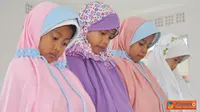 Sambut Malam 1000 Bulan, YMN Tebar 1000 Mukena