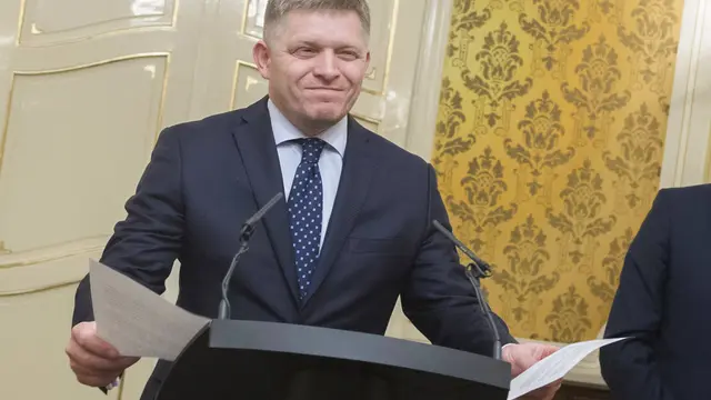 Perdana Menteri Slovakia Robert Fico