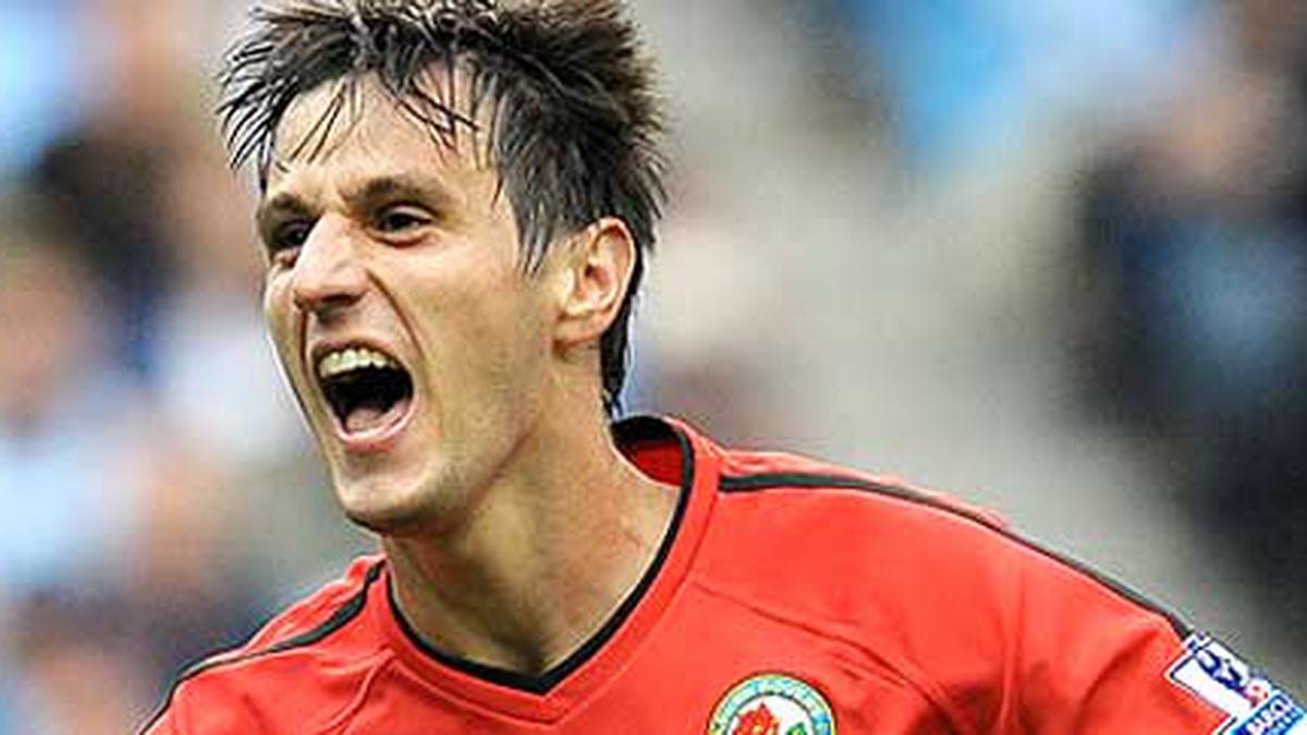 Kalinic Resmi Milik Dnipro