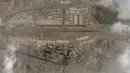Foto satelit yang diambil oleh Planet Labs Inc., suasana bandara internasional Kabul setelah penarikan pasukan AS dari Afghanistan, Selasa (31/8/2021).  Taliban menguasai Bandara Kabul setelah pesawat Amerika Serikat (AS) terakhir meninggalkan landasan pacu. (Planet Labs Inc. via AP)