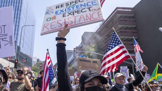 Potret Demo No Kings Warnai Hari Ulang Tahun Trump