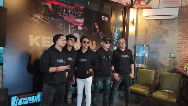 Elkasih Reborn. (ist)