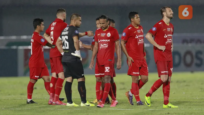 Foto: Kekecewaan Pemain Persija Jakarta Usai Kembali Gagal Menang di BRI Liga 1