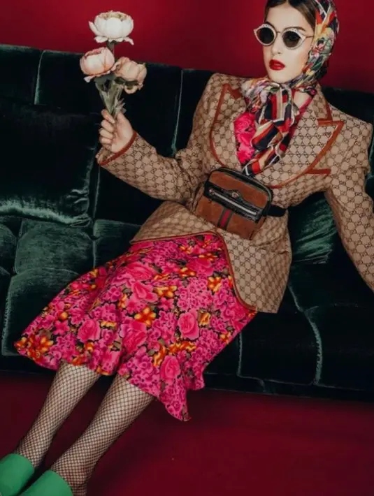 Tak ketinggalan Belt Bag ‘Gucci – Women’s Brown Ophidia Small Belt Bag’ yang dibanderol sekitar Rp16,1 juta. (Instagram/tasyafarasya).