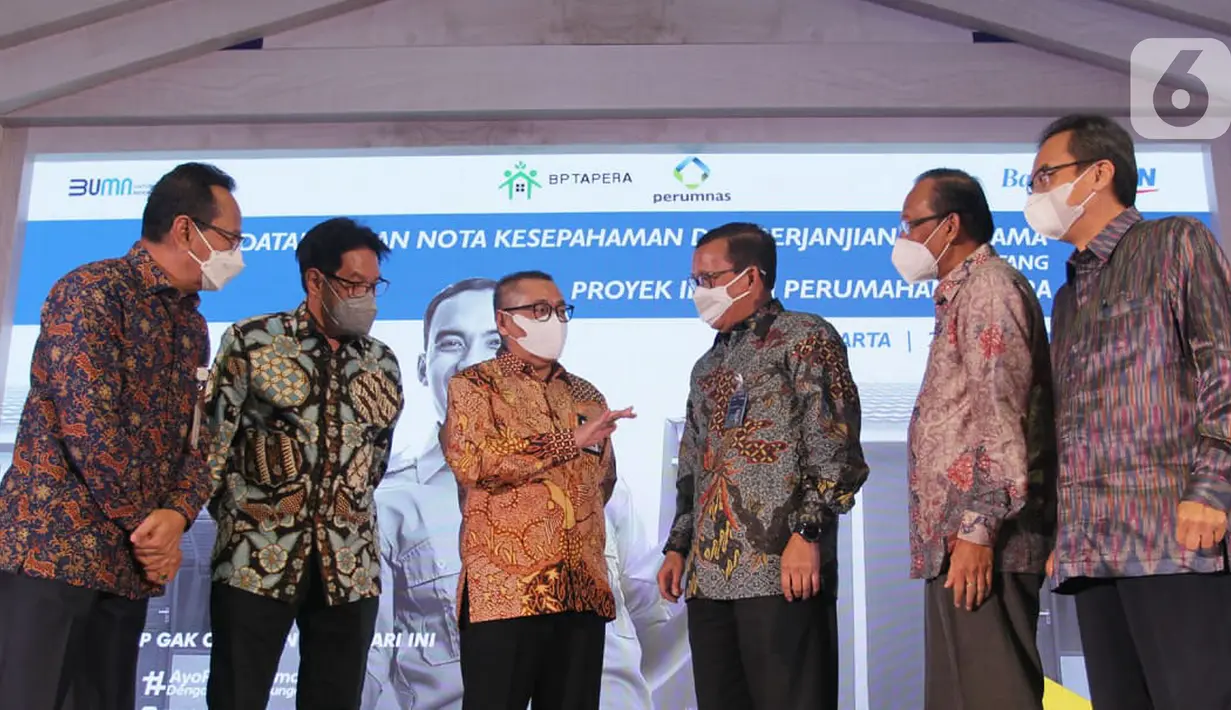 BP Tapera, Bank BTN, dan Perum Perumnas menandatangani Nota Kesepahaman tentang Proyek Inisiasi Penyaluran Pembiayaan Tabungan Perumahan Rakyat dengan berbagai manfaat dan kemudahan dari fasilitas Kredit Pemilikan Rumah (KPR) Tapera di Jakarta, Kamis (20/5/2021). (Liputan6.com/HO/BTN)