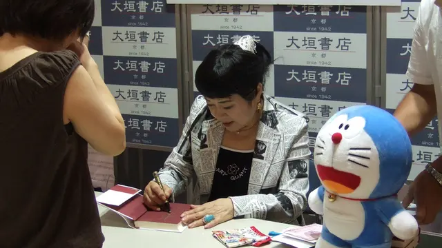Nobuyo Oyama, pengisi suara Doraemon di anime versi Jepang.