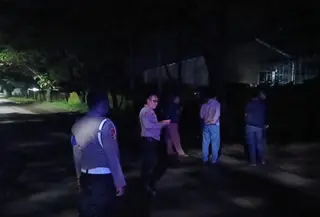 Polisi Cek Lokasi Diduga Tempat Pembegalan (Fauzan/Liputan6.com)