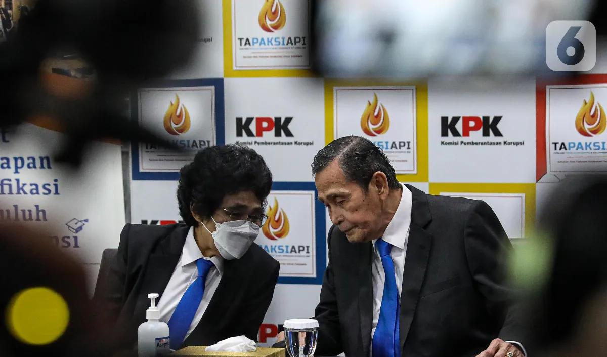 Senada dengan Tumpak, anggota Dewas KPK Albertina Ho menyebut Dewas KPK belum menerima laporan dugaan adanya pemerasan yang dilakukan pimpinan KPK.<br>