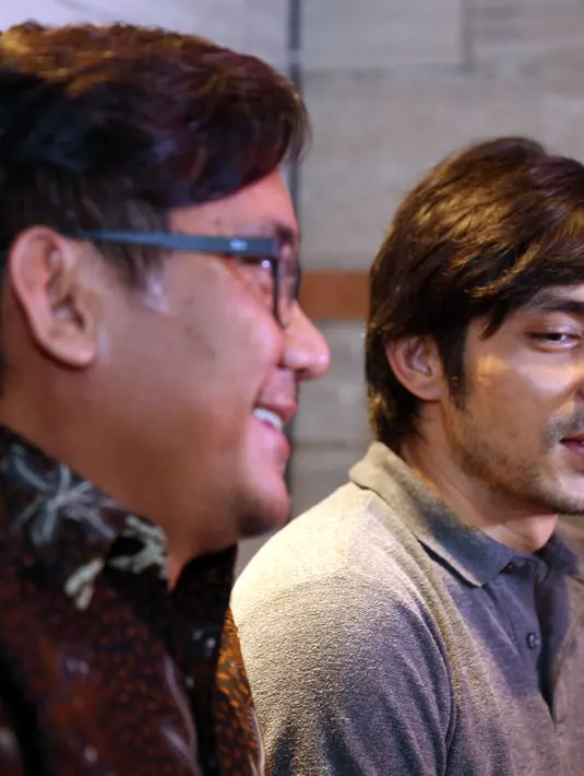"Tiap film ada perasaan deg-degan, puas nggak puas," aku aktor dengan senyum manis ini. (Deki Prayoga/Bintang.com)