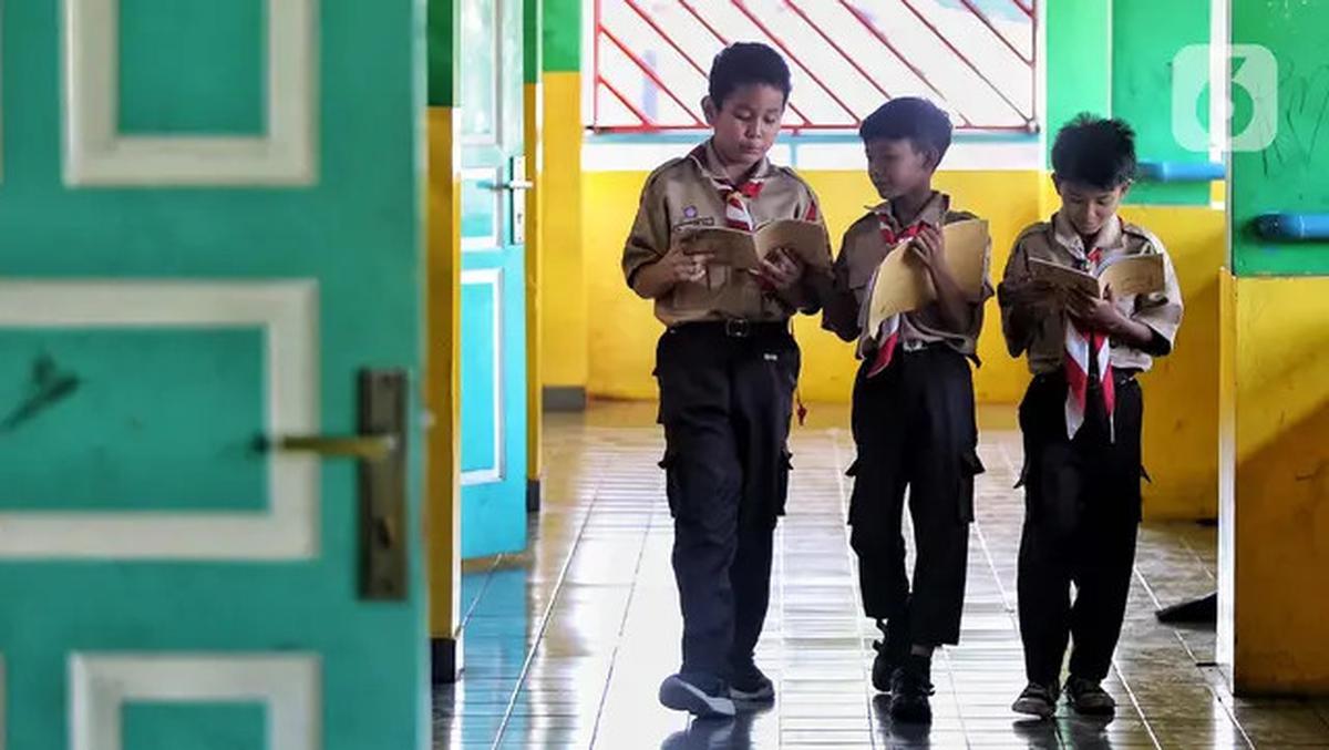 Mahkamah Konstitusi Kabulkan Uji Materi UU Sisdiknas, Pendidikan Dasar 9 Tahun Gratis