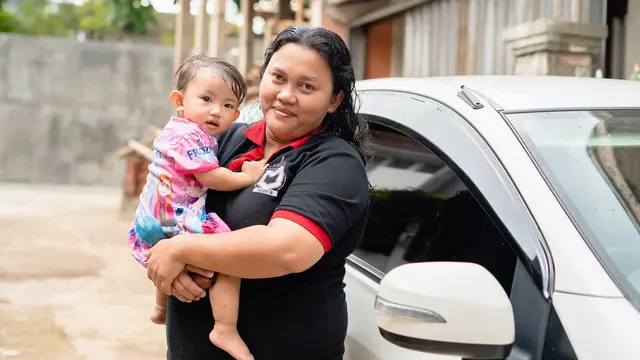 Mengharukan! Simak 4 Kisah Perempuan Tangguh yang Rela Berjuang untuk Keluarga