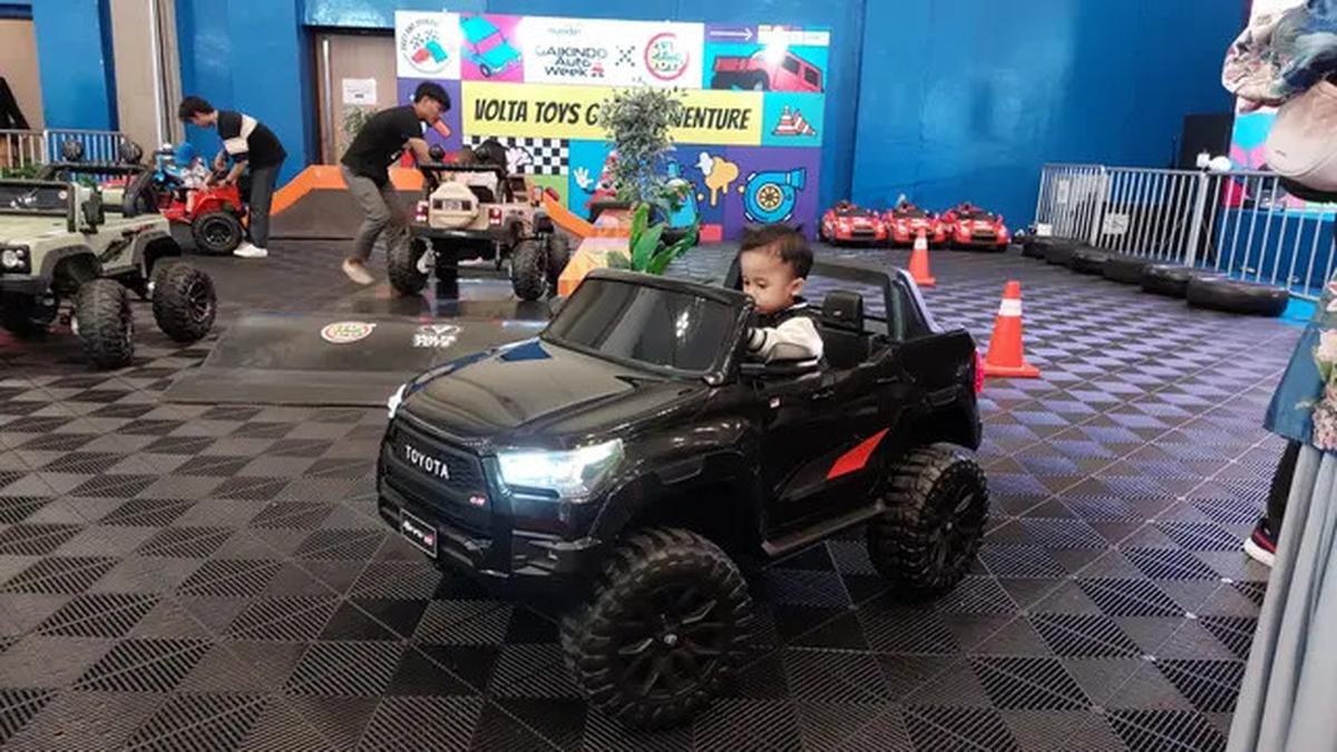 Toyota Hilux Listrik Meluncur di GJAW 2024, Harga Rp 6 Jutaan