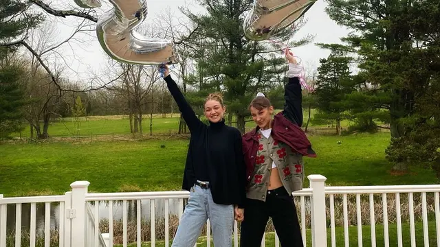 Potret kekompakan Bella dan Gigi Hadid