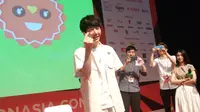 Kedatangan Pak Taejun, kreator Lookism, membuat penggemarnya di Popcon Asia 2016 histeris.