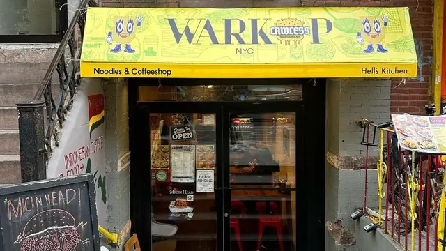 Bangunan Warkop NYC
