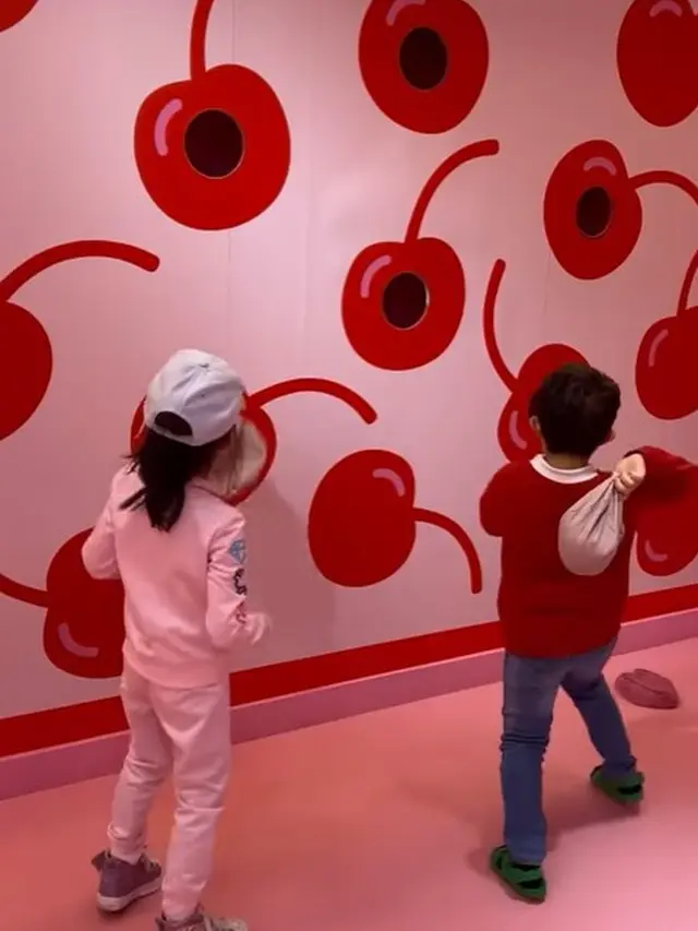 Nycta Gina liburan bersama keluarga (Instagram/missnyctagina)