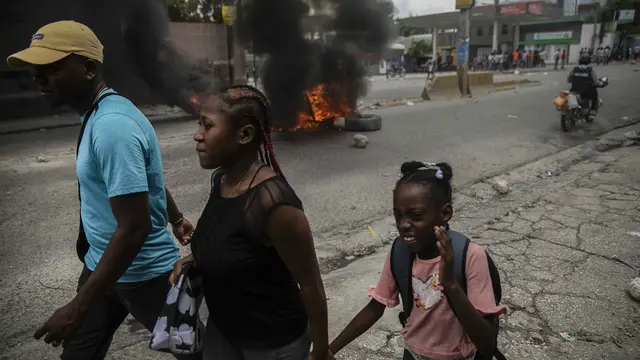 Protes Menuntut PM Haiti Ariel Henry Mundur