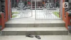 Suasana Pura Widya Dharma yang sepi di kawasan Cibubur, Jakarta Timur, Selasa (24/3/2020). Pembatasan aktivitas menjelang Hari Raya Nyepi tahun baru Saka 1942 dilakukan sesuai dengan imbauan pemerintah untuk antisipasi penyebaran virus corona Covid-19. (Liputan6.com/Immanuel Antonius)