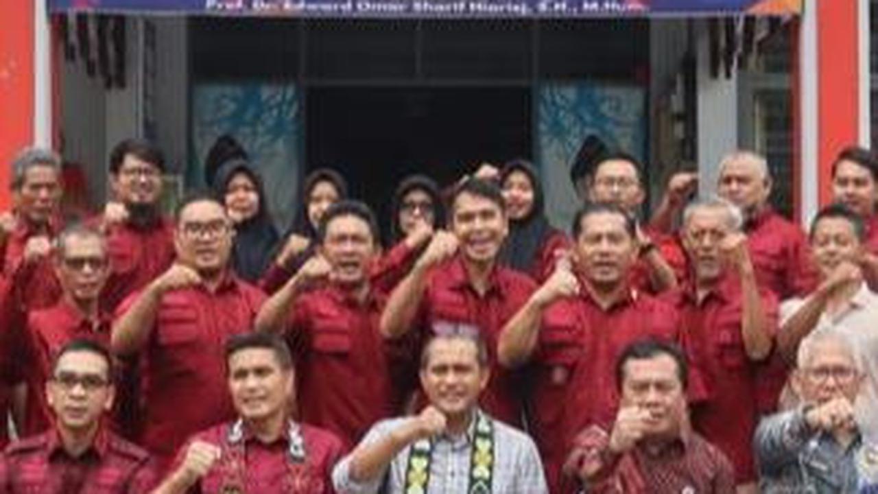 Melacak Keberadaan Wamenkumham Eddy Saat Ditetapkan KPK Sebagai Tersangka
