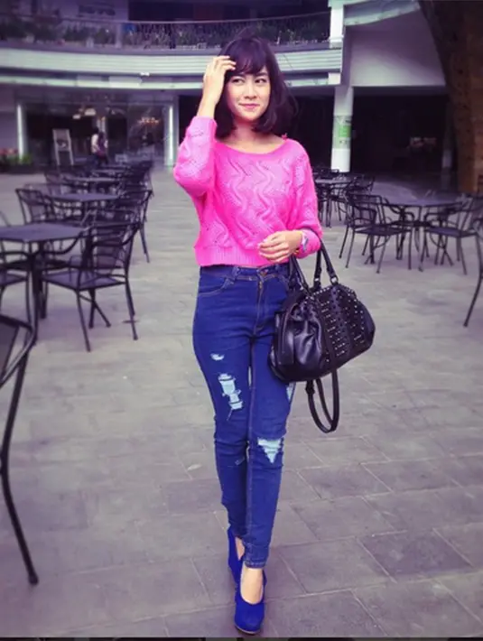 Film yang dibintangi Anisa Rahma dan Ricky Cuaca ini menampilkan ketegangan sejak awal, misteri dan penampakan hantu di trailer menjelaskan jalan cerita filmnya. (Via Instagram/@anisarahma_12)