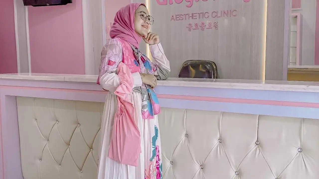 Selebgram Muda Poppy Karisma Lestya Rahayu