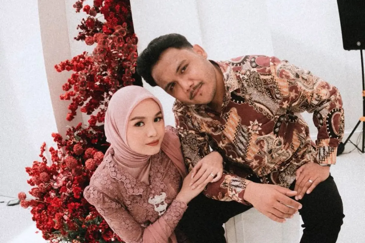 Salma Salsabil Resmi Dilamar Dimansyah Laitupa (Instagram/@salmasalsabil12)