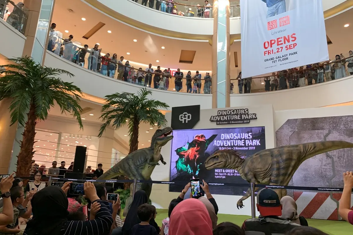 Dinosaurs Adventure Park di Grand Galaxy Park Bekasi