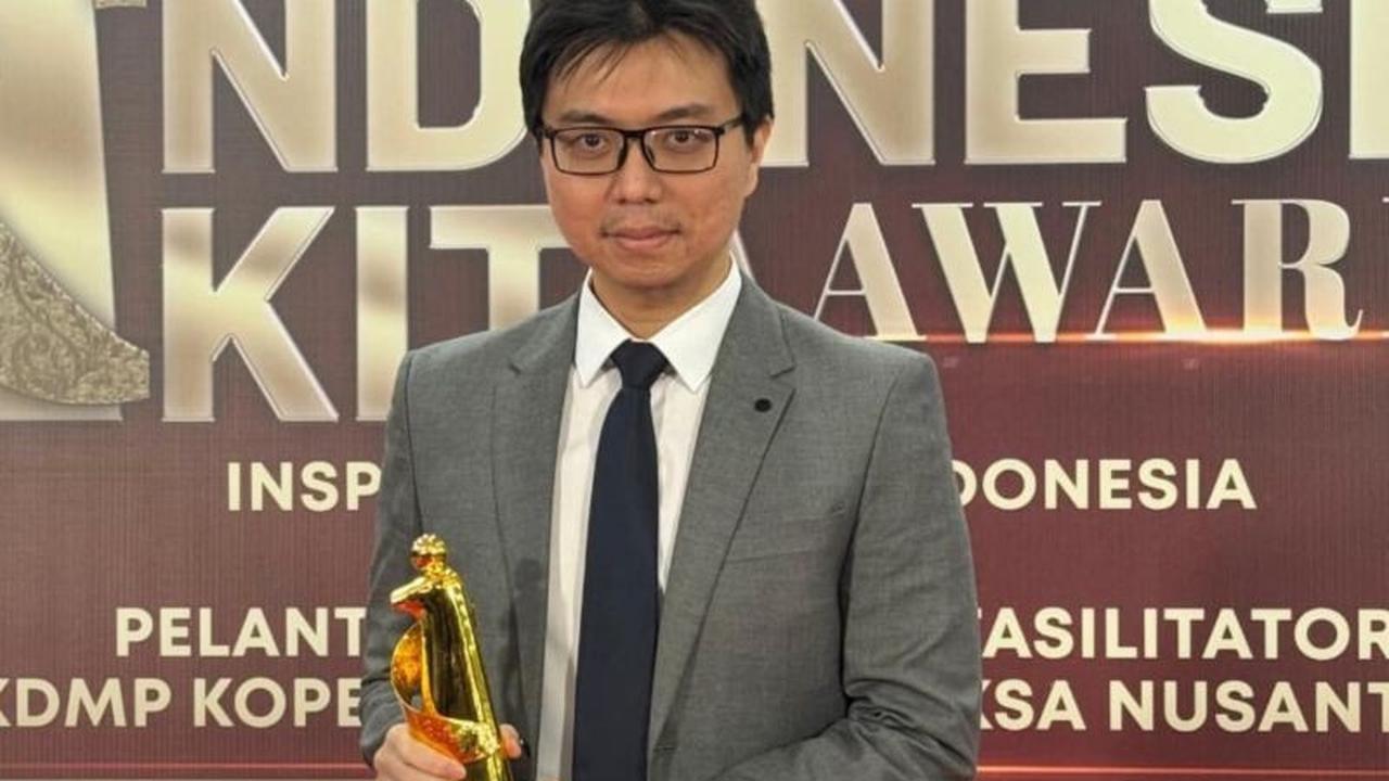 Ariawan Gunadi Raih Penghargaan 'Inspiring Young Leader' di Indonesia Kita Award 2025
