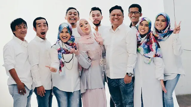 [Bintang] Manajer Artis