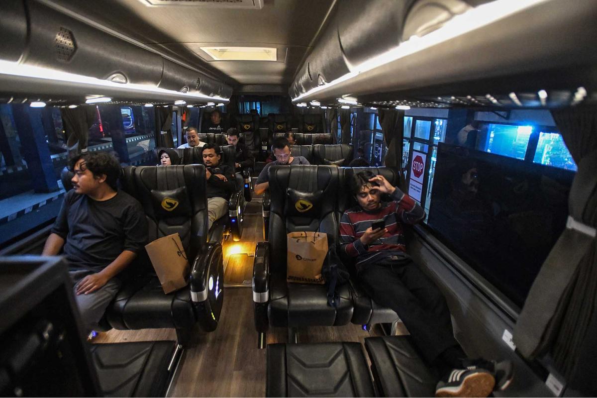 FOTO: Merasakan Sensasi Kenyamanan Bus AKAP Premium Jakarta-Madiun