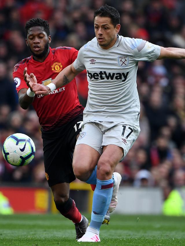 Pogba Dua Gol, MU Bungkam West Ham