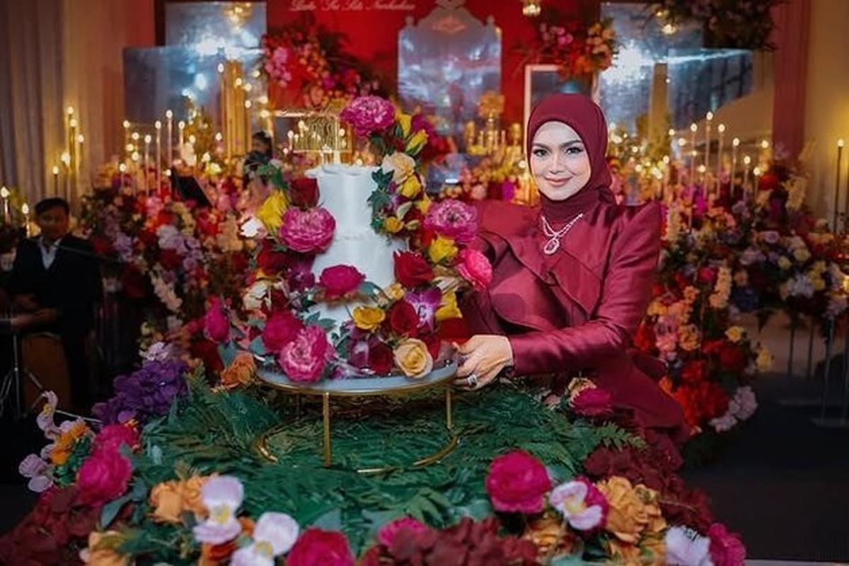 Transformasi Siti Nurhaliza saat Muda hingga Sekarang, di Usia 46 Tahun Masih Terlihat Cantik