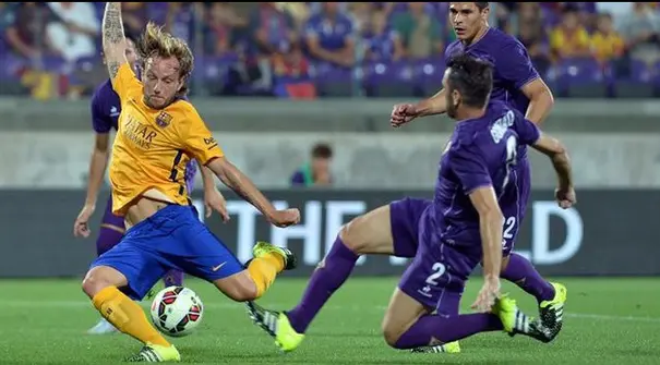 Fiorentina secara mengejutkan berhasil meraih kemenangan 2-1 atas Barcelona dalam ajang International Champions Cup (ICC) 2015 di Stadion Artemio Franchi, Senin (3/8/2015) dini hari WIB.